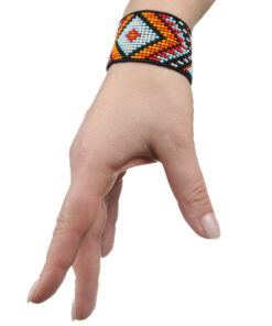 Браслет з бісеру Гуцульські мотиви