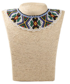 Alternative view of Силянка з бісеру "Карпати"