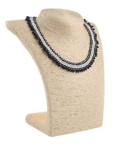 Силянка з бісеру біла з чорним мала