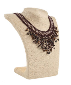 Силянка з бісеру коричнева з підвісками