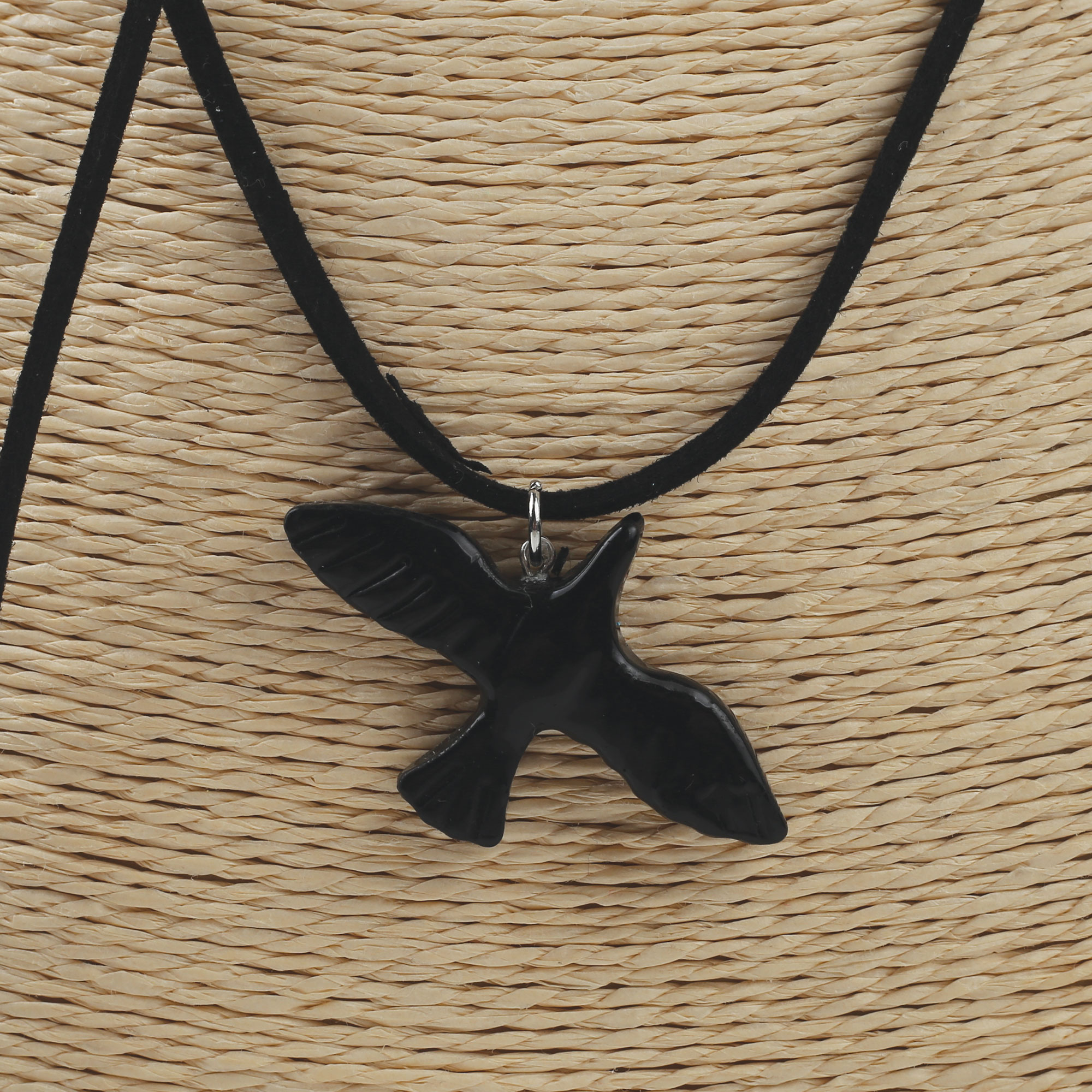 Підвіска “Ластівка” чорна