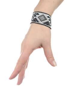 Браслет з бісеру геометрія біло-чорна