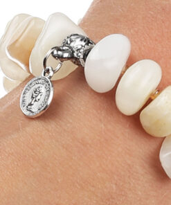 Alternative view of Браслет з коралу з підвісками білий