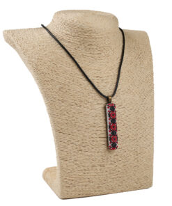 Кулон вишитий червоний "Вишиванка"