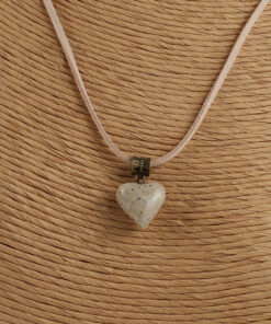 Підвіска бежева  "Серце"