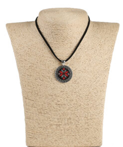 Кулон “Мікровишивка”