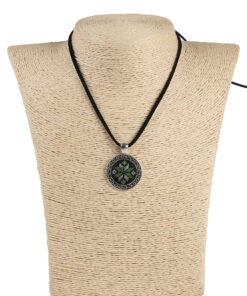 Кулон “Мікровишивка”