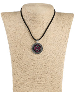 Кулон “Мікровишивка”