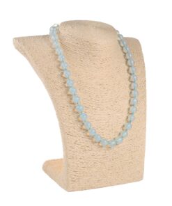 Намисто з місячного каменю