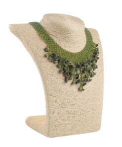 Силянка з бісеру зелена з підвісками